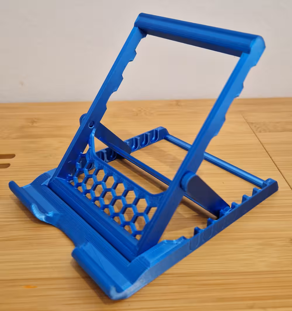 Preview - Adjustable tablet stand